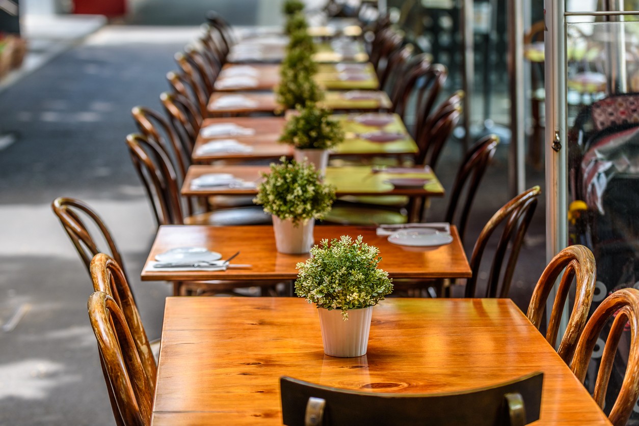 wood-restaurant-sidewalk-tables