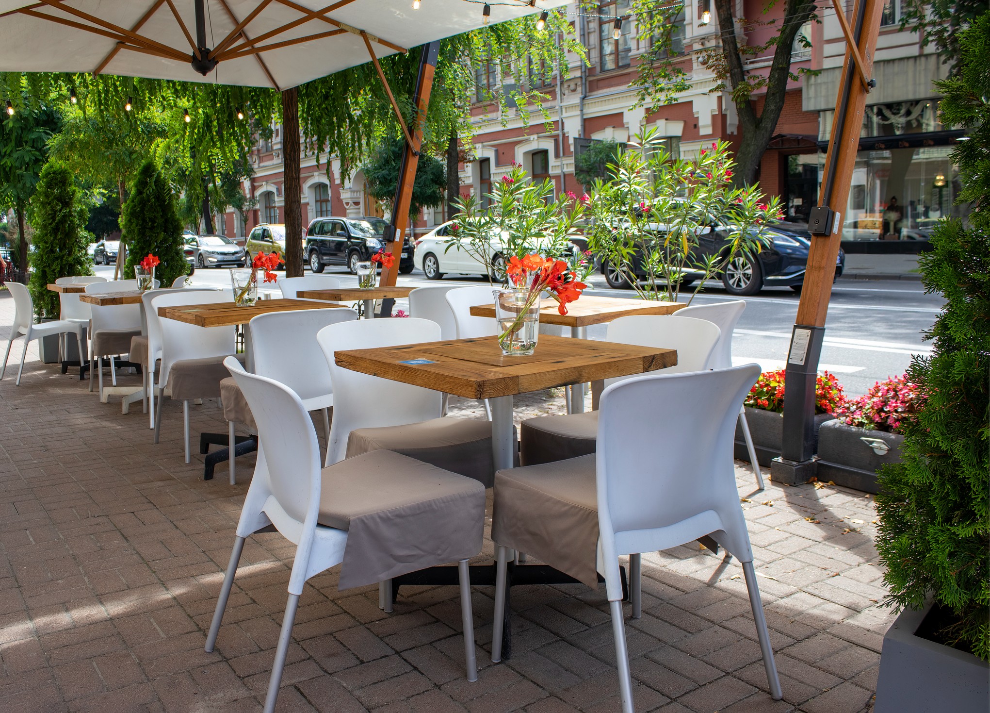 Rest Outside 9 Furniture Design Ideas for a Modern Bay Area Restaurant