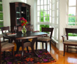 Saloom Crescent Dining Table Set